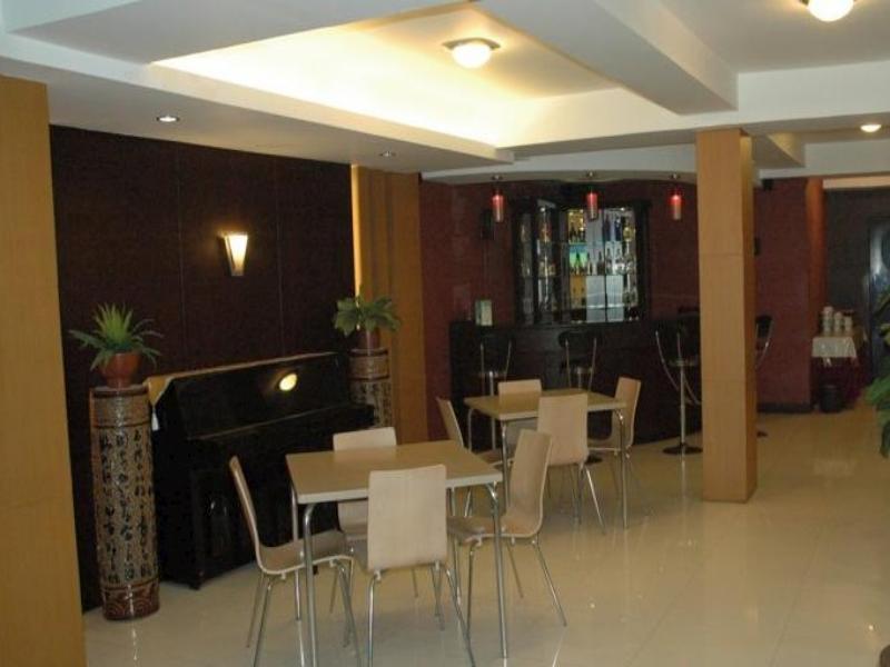 Hotel Bontocinde Macasar Exterior foto